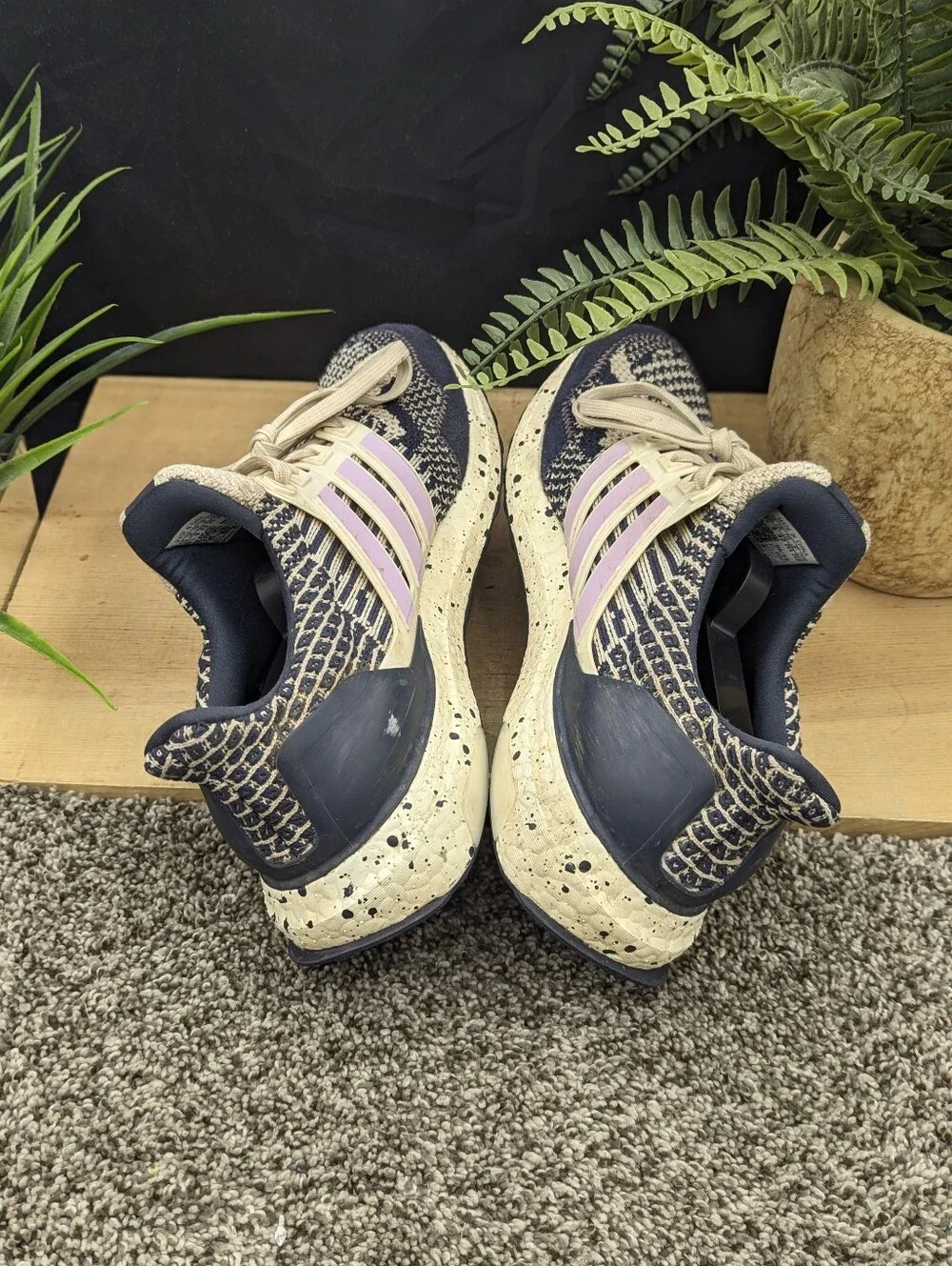 Adidas UltraBoost 5.0 Women's Size 9.5 Running Walking Gym Shoes Casual Comfort